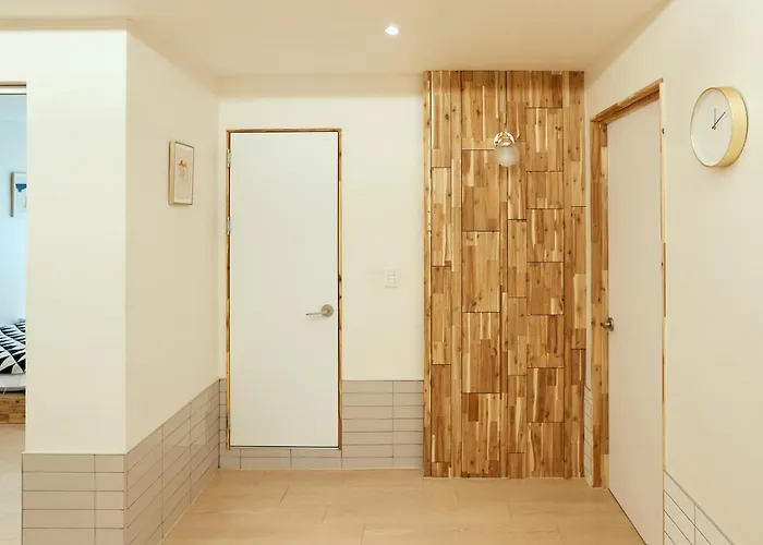 Hongdae 3bedroom&2baths Free Wifi&free Parking Seoel