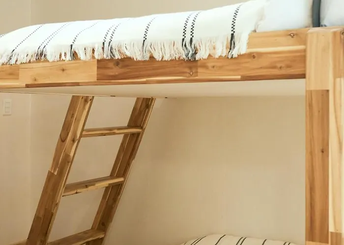 Hongdae 3bedroom&2baths Free Wifi&free Parking * Seoel