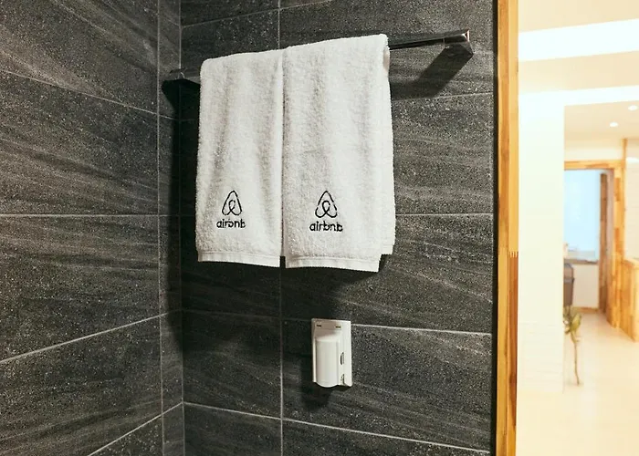 Hongdae 3bedroom&2baths Free Wifi&free Parking Appartement *