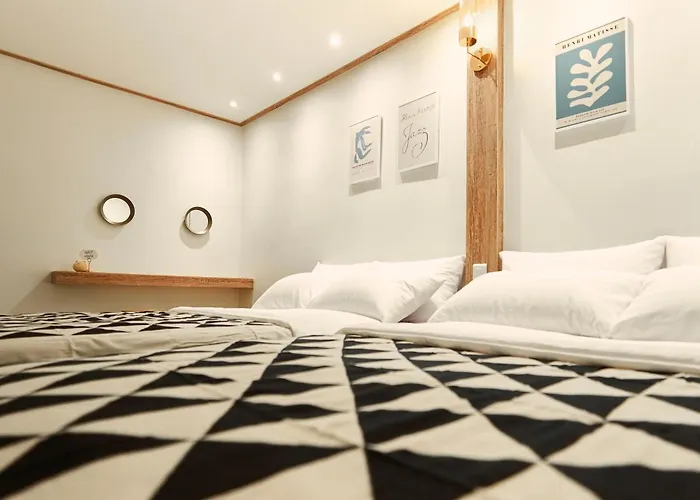 Hongdae 3bedroom&2baths Free Wifi&free Parking Appartement Seoel
