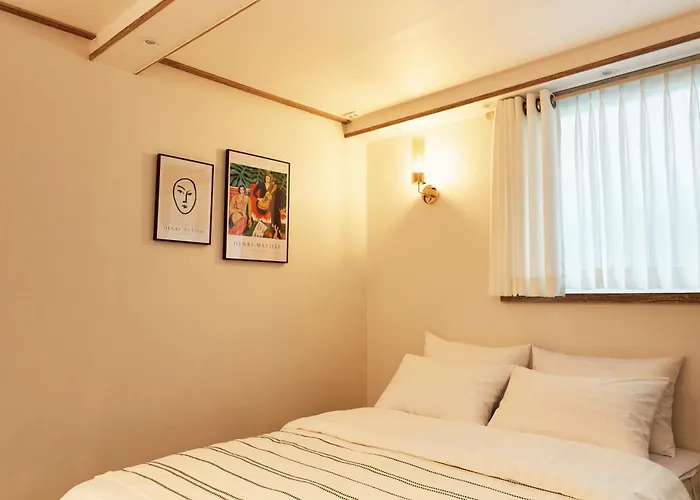Hongdae 3bedroom&2baths Free Wifi&free Parking