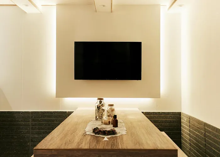 Hongdae 3bedroom&2baths Free Wifi&free Parking Appartement *