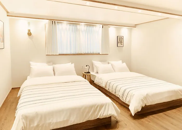 Hongdae 3bedroom&2baths Free Wifi&free Parking Appartement